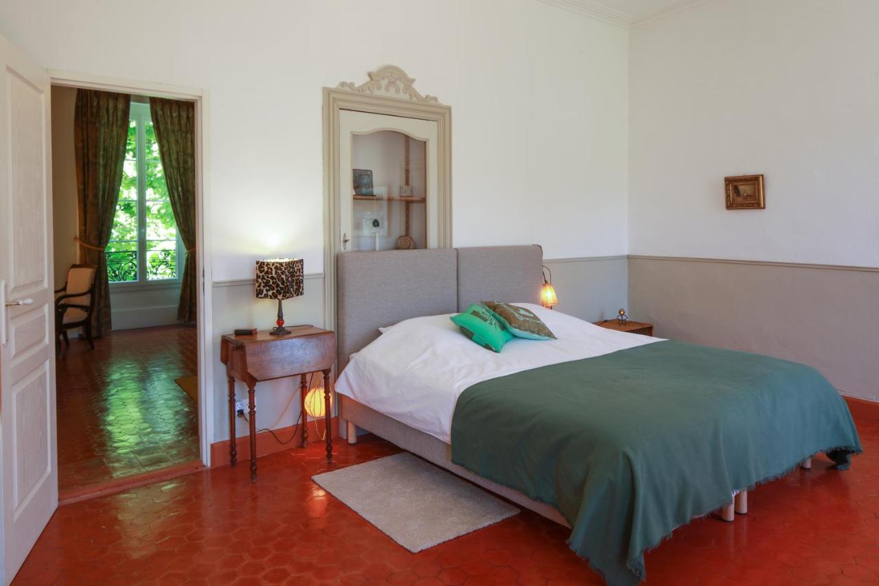Bed and Breakfast Le 37 Malaucène Zimmer foto